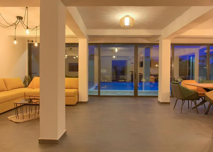 Elegant Chiara With Pool