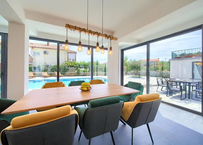 Elegant Chiara With Pool Villa Krk Town