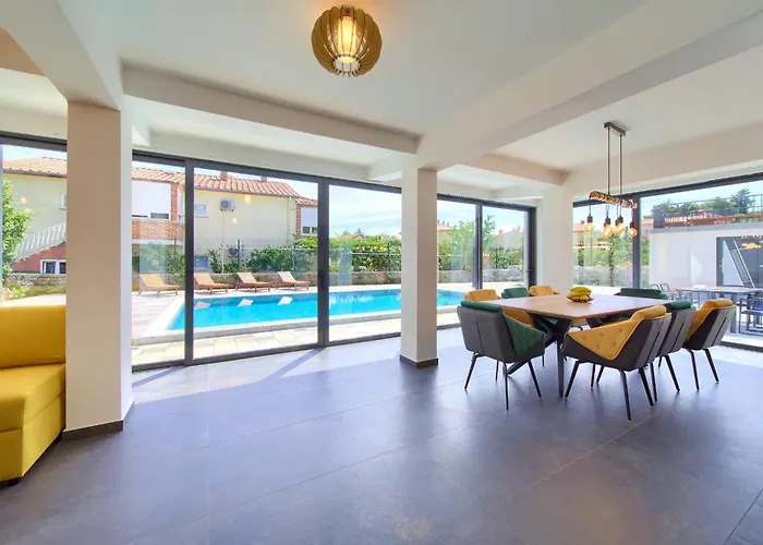 Elegant Chiara With Pool Villa Krk Town