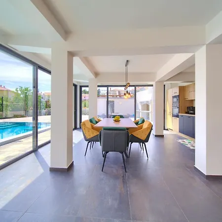 Elegant Chiara With Pool