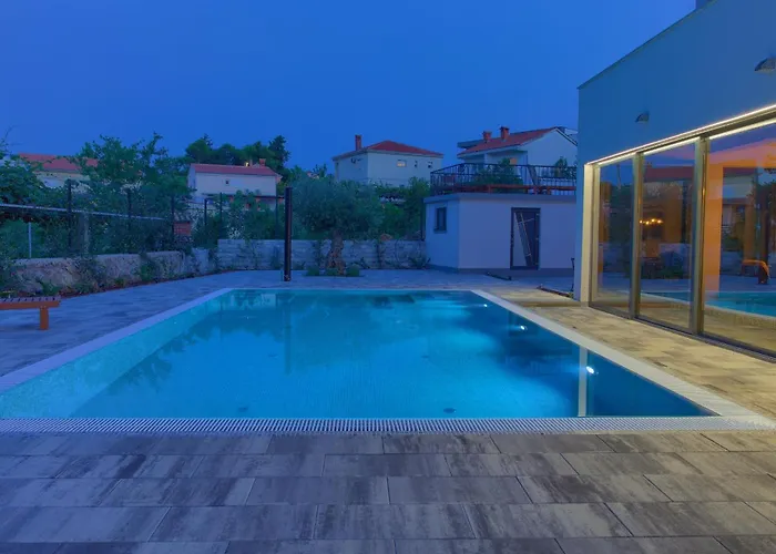 Elegant Chiara With Pool