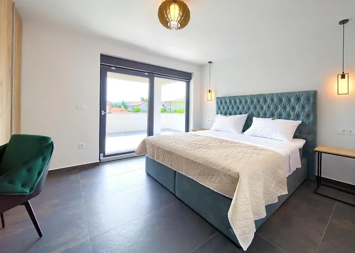 Elegant Chiara With Pool Villa Krk Town