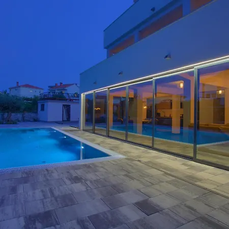 Elegant Chiara With Pool * Krk Town