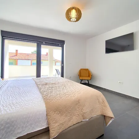 Elegant Chiara With Pool Villa Krk Town